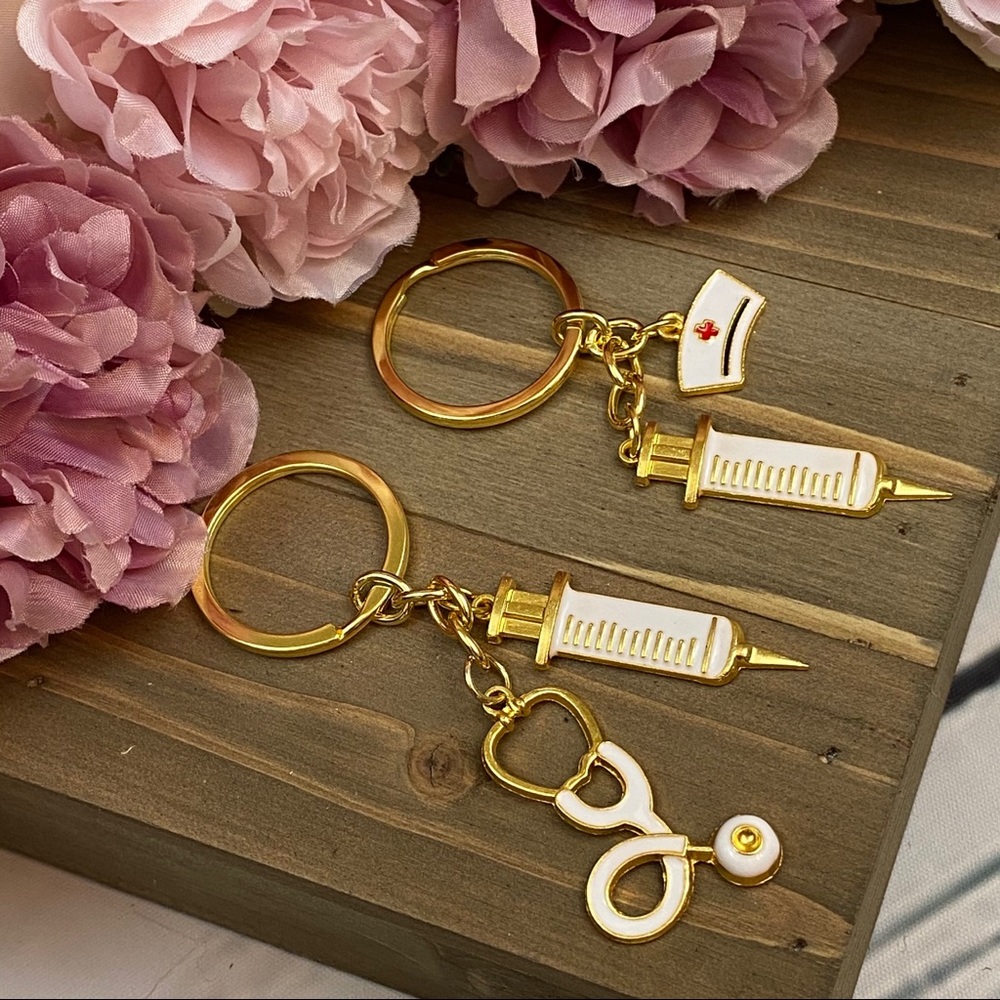 Nurses Keychain with Syringe & Charms - Picture 4 of 16